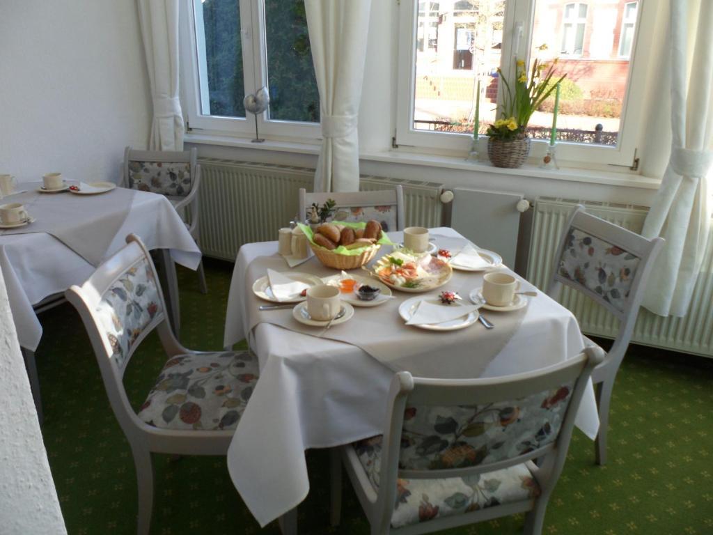 Hotel Schloonsee Garni Seebad Bansin Exterior photo