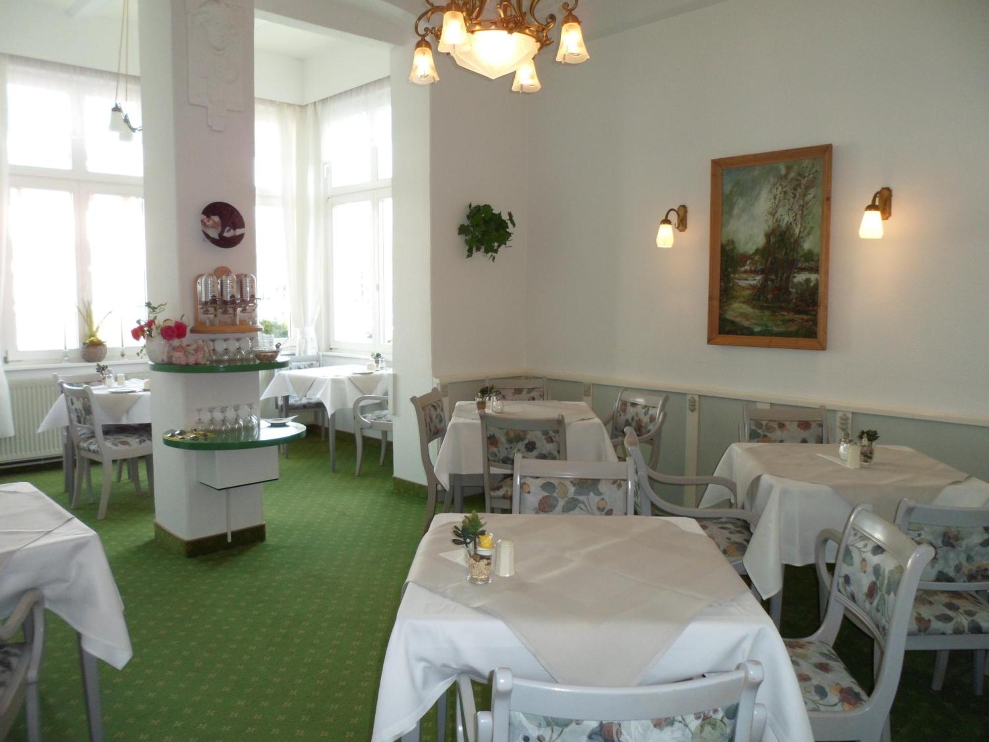 Hotel Schloonsee Garni Seebad Bansin Exterior photo
